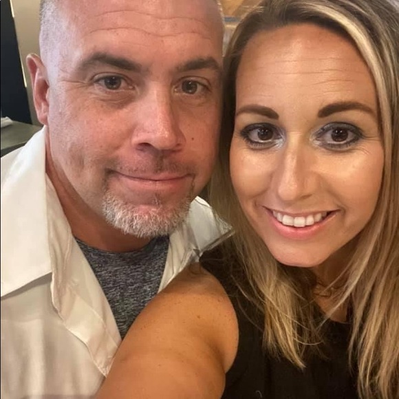 Meet your Posher, Staci - Picture 2 of 6